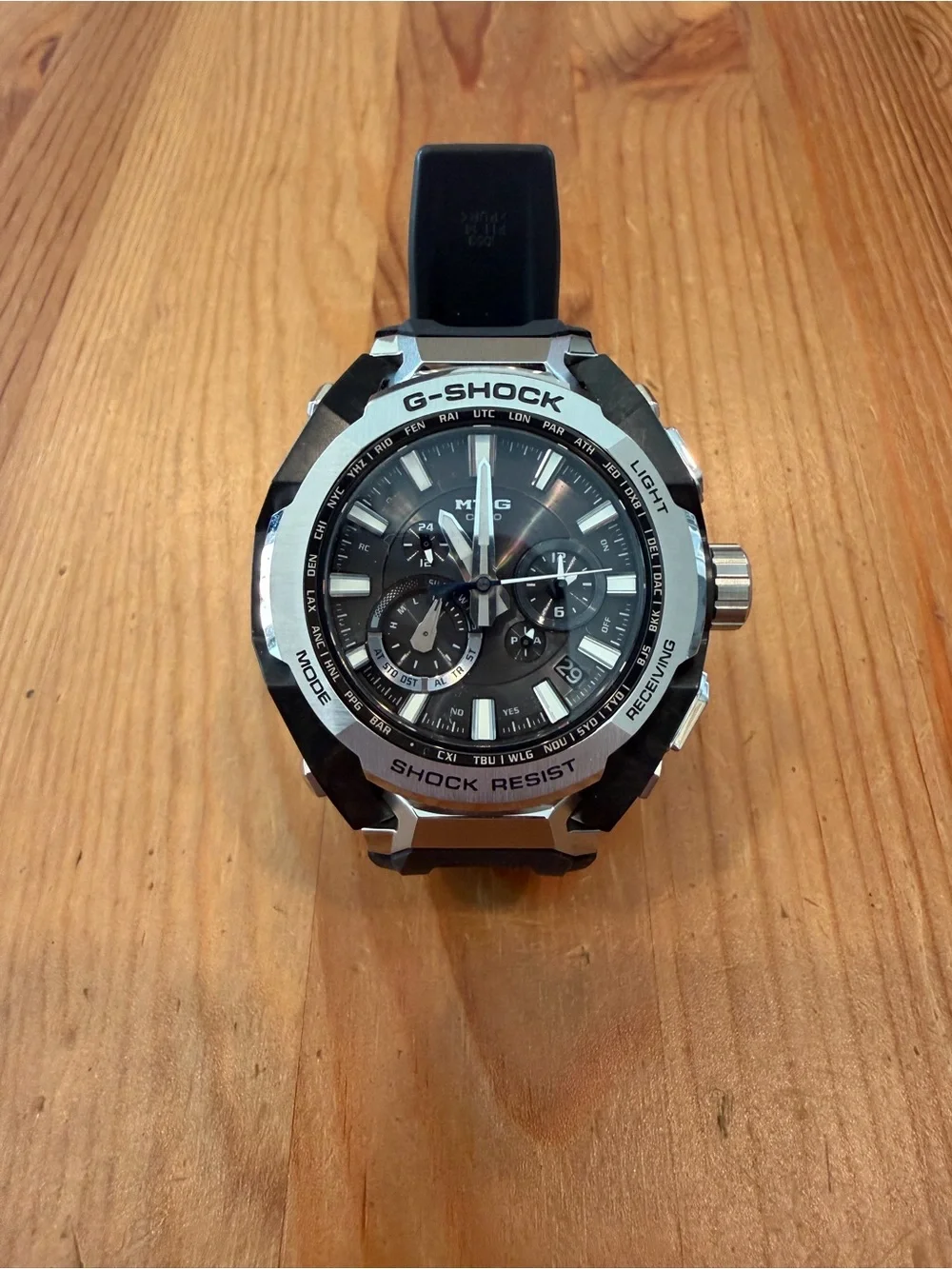 Casio MTG-B4000 Watch